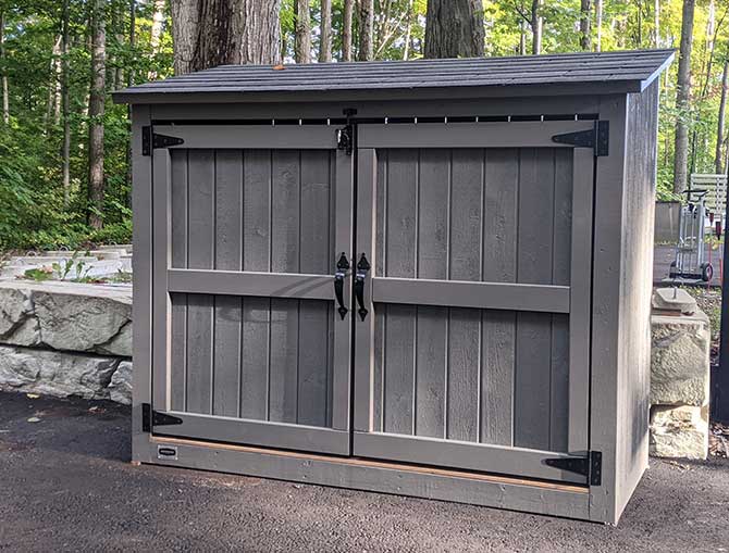 Attractive Outdoor Garbage Can Storage